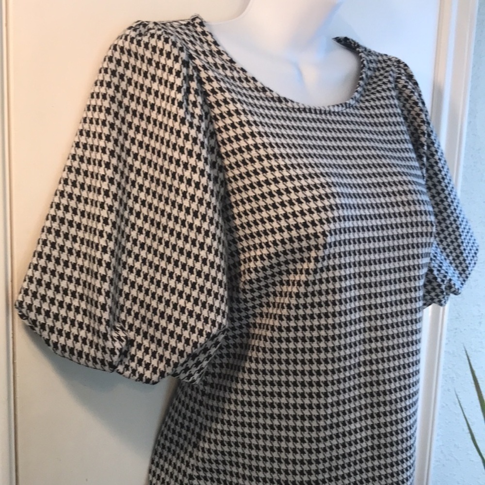 Haute Monde Houndstooth Puff Sleeve Top Size Small